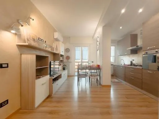 New Carrara Hospital Бергамо