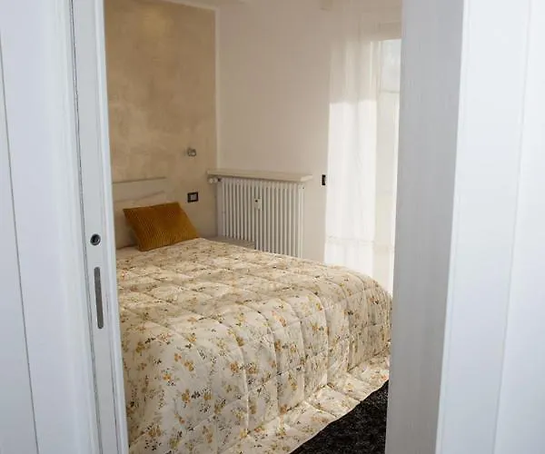 New Carrara Hospital Apartment Bergamo